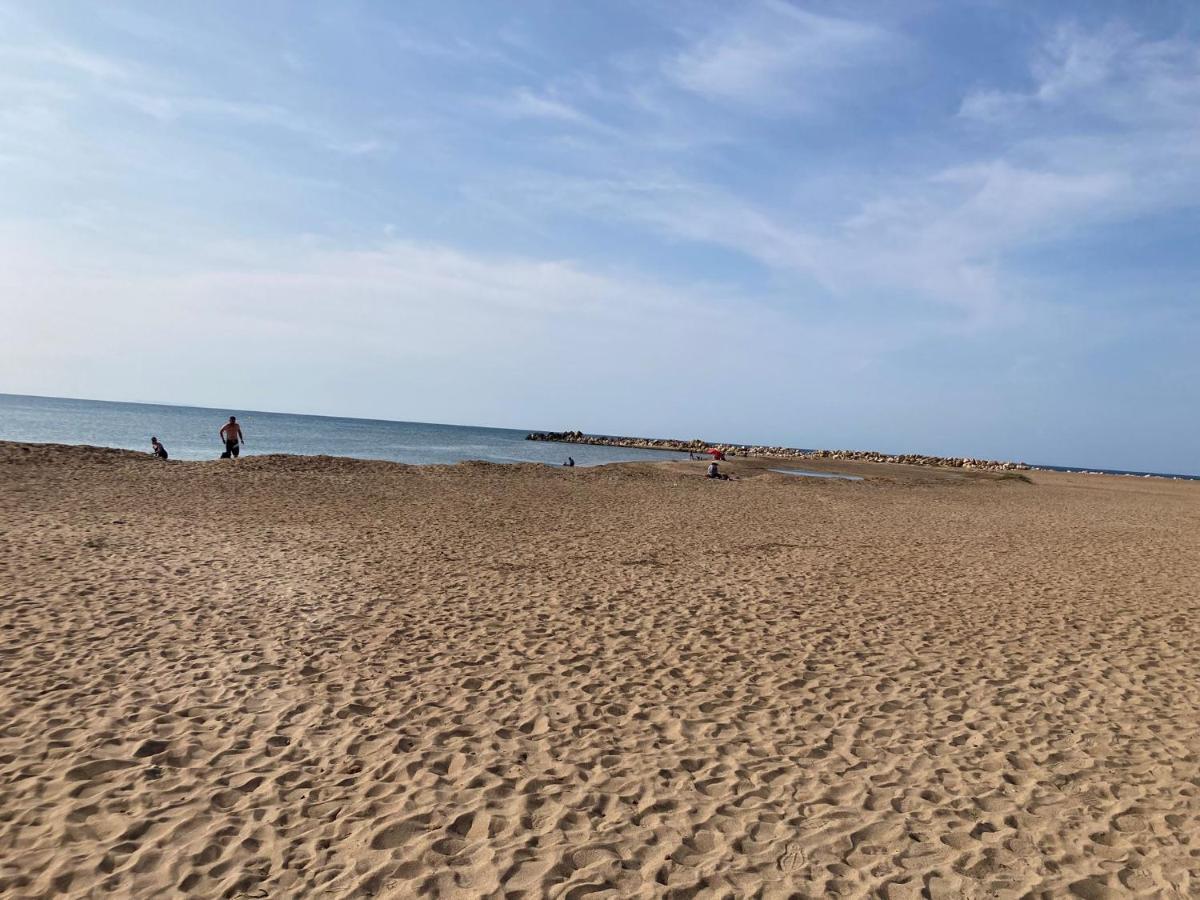 Apartamento A 200 Metros De La Playa Appartement Dénia Buitenkant foto